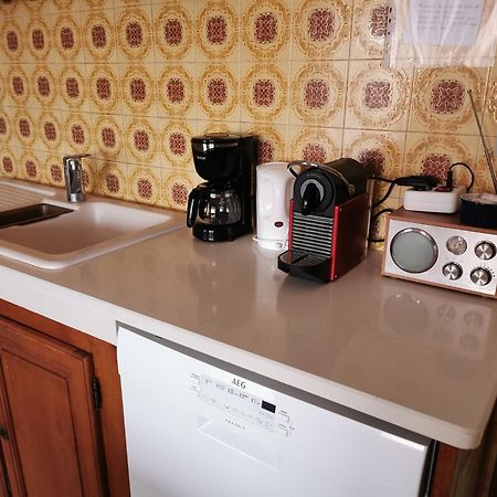 Appartement Dans Villa Avec Piscine Et Jardin Marguerittes Εξωτερικό φωτογραφία