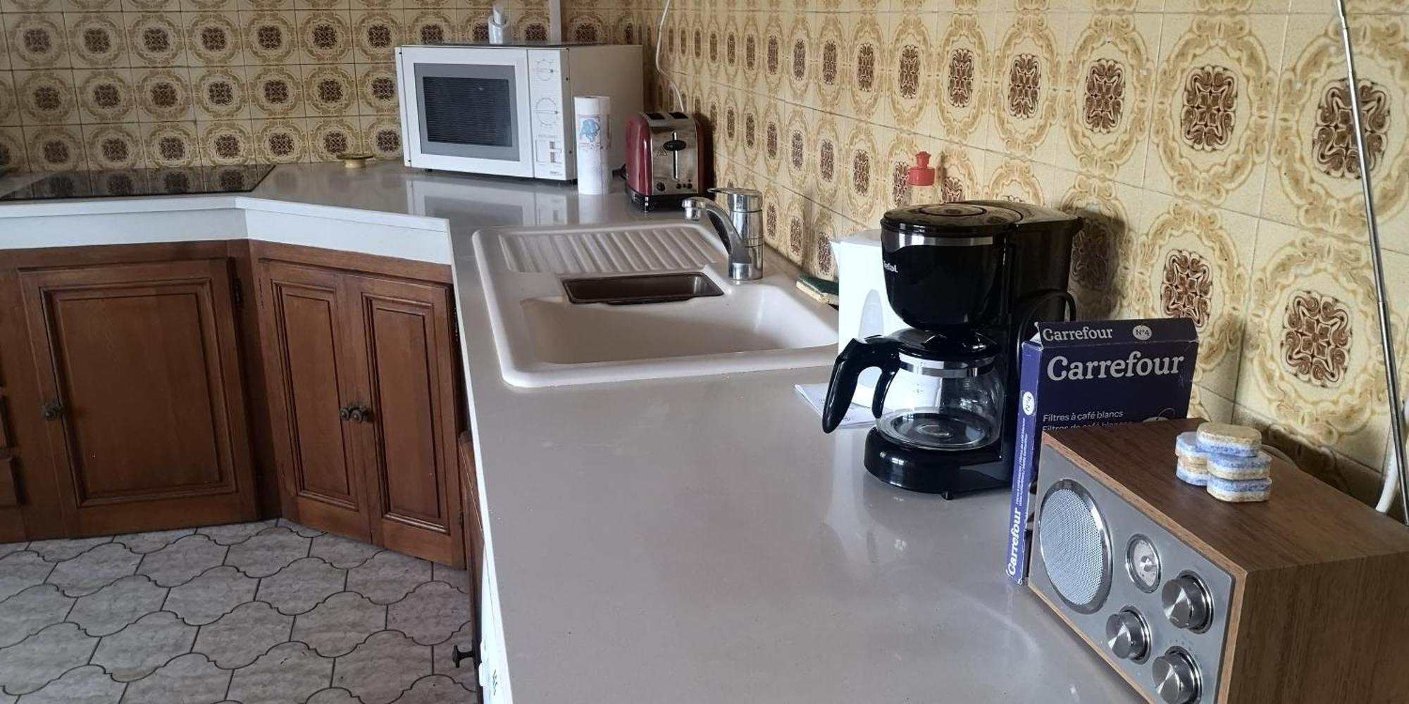 Appartement Dans Villa Avec Piscine Et Jardin Marguerittes Εξωτερικό φωτογραφία